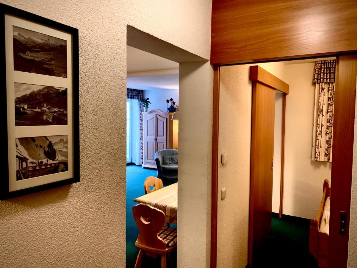 Haus Bergwelt - Appartements Lech am Arlberg Bagian luar foto